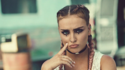 Little_Mix_-_Shout_Out_to_My_Ex_28Official_Video29_mp4_000030269.png