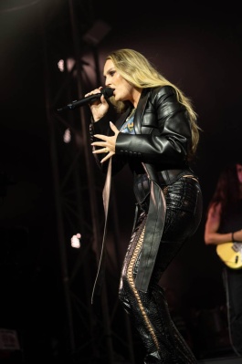 Perrie__73_.jpg