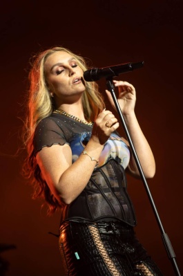 Perrie__77_.jpg