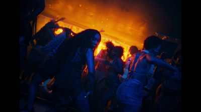 vlcsnap-00323~23.png