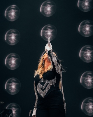 credit: mitchperyer IG
