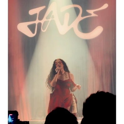 credit: IG/danaturney
