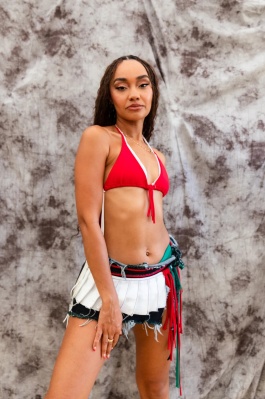 imgi_1_leigh_anne_reading_festival_frances_beach-08.jpg