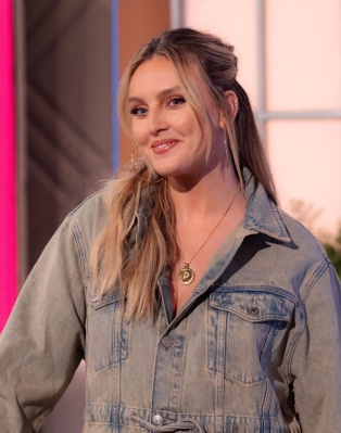 perrie_lorreine_283829.jpeg