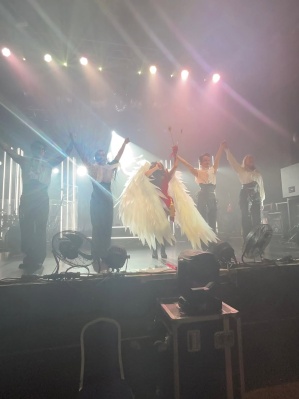 credit: IG/sophhiecoxx
