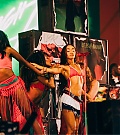 Leigh-Anne-live_2000x1270.jpg