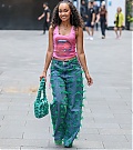 Leigh__4_~7.jpg