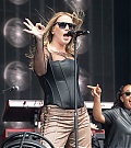 Perrie__14_~1.jpg