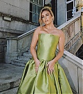imgi_1_101470619-15025595-In_another_look_Perrie_looked_elegant_as_she_posed_in_the_countr-a-8_175.jpg