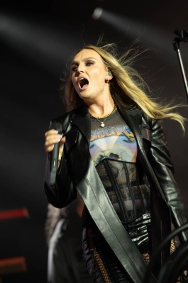 Perrie__15_~0.jpg