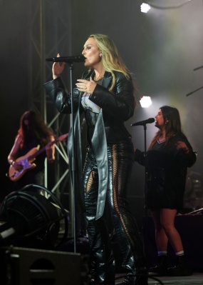 Perrie__96_.jpg