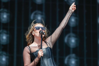 Perrie__46_.jpg