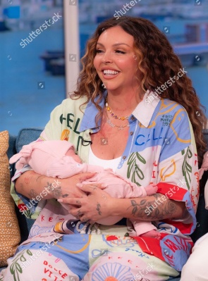 jesy-nelson-ocean-jade-1500w-15410904aw.jpg