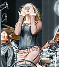 Filename=Perrie__55_.jpg
Filesize=324KiB
Dimensions=1699x1132
Date added=Jul 24, 2026 Perrie__55_.jpg